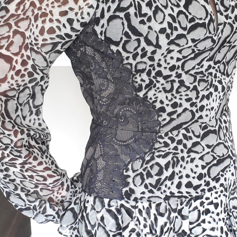 ๐ 2X HOST PICK ๐ BCBG MaxAzria Silk Party Dress - Picture 3 of 15